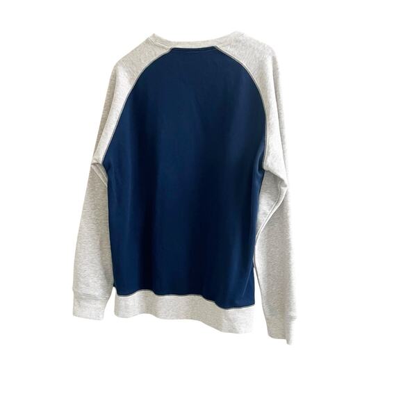 Patriots Football Men’s Size Medium Colorblock Fleece Sweatshirt NWOT Crewneck - Picture 2 of 7